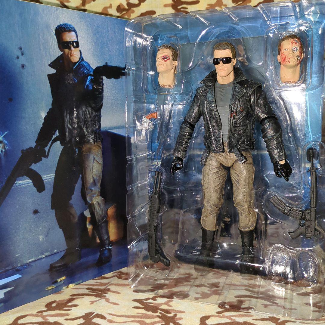 NECA ／ターミネーター T800【中古開封品】