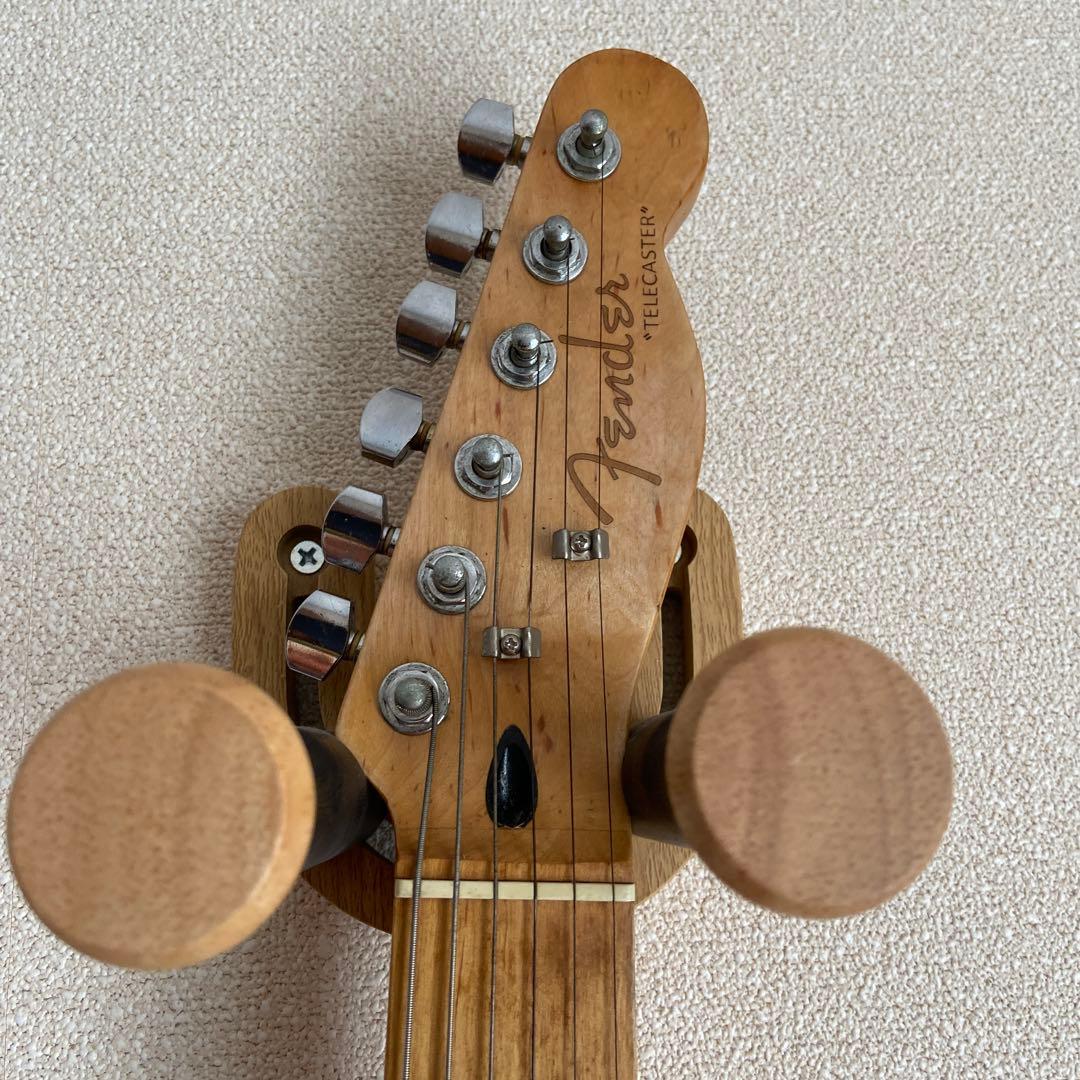 メイプルネック/サンバーストのテレキャスターブランド不明