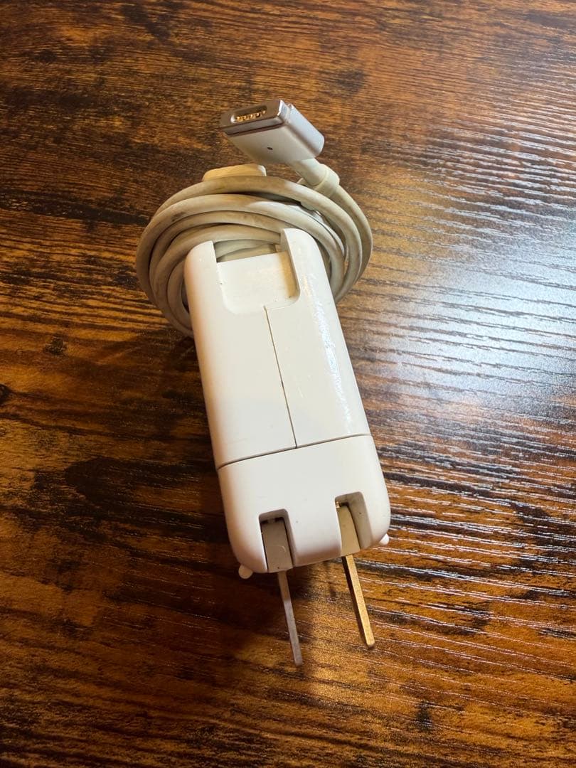 Apple MacBook Air シルバー