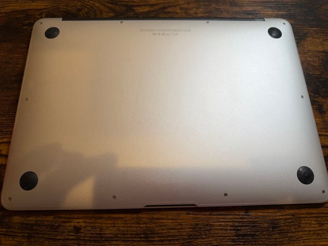 Apple MacBook Air シルバー