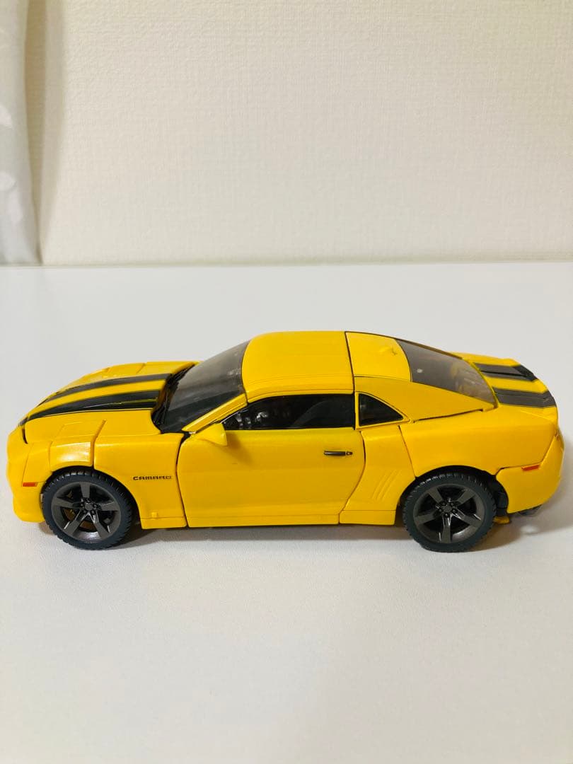 MPM-03 バンブルビー & 非正規トランスフォーマー　ディーノっぽい人セット