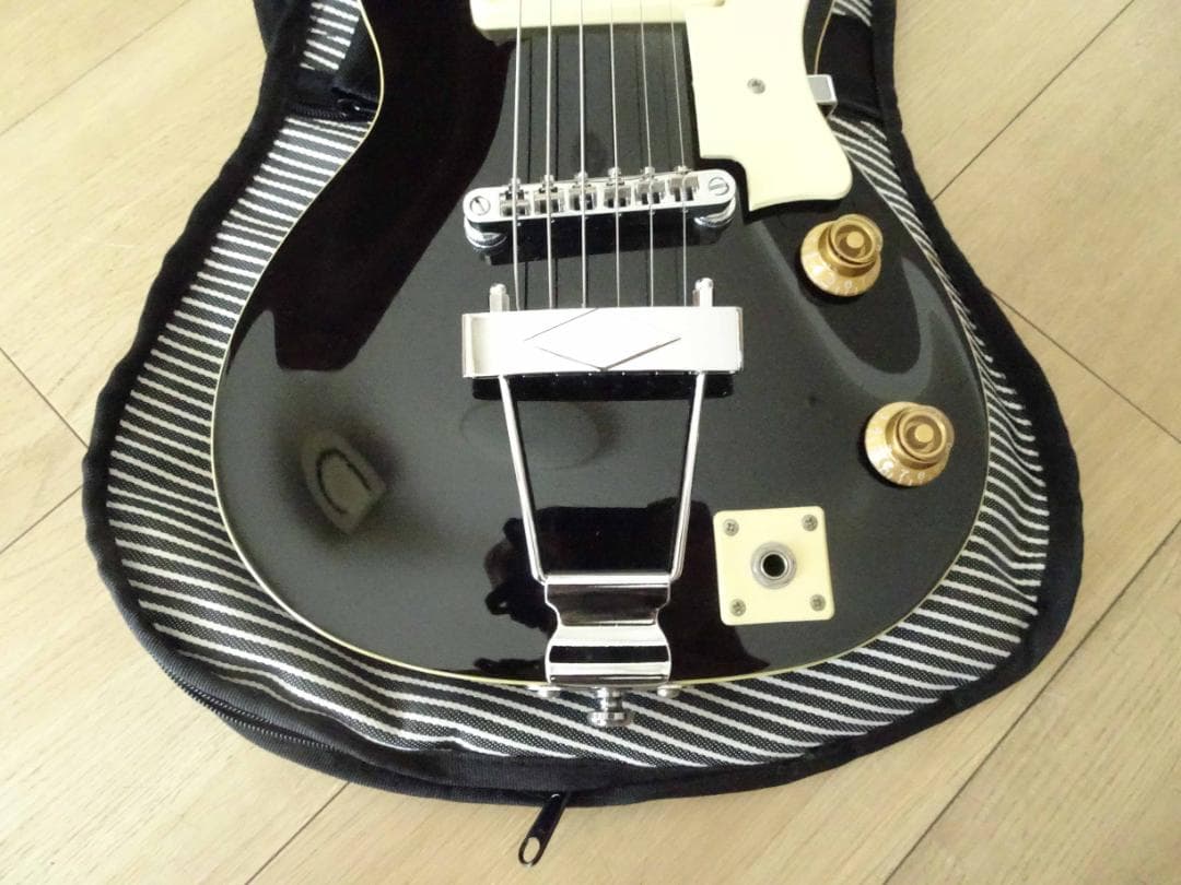 MONOGRAM　MGL-MINI BLK　ミニギター　レスポール型