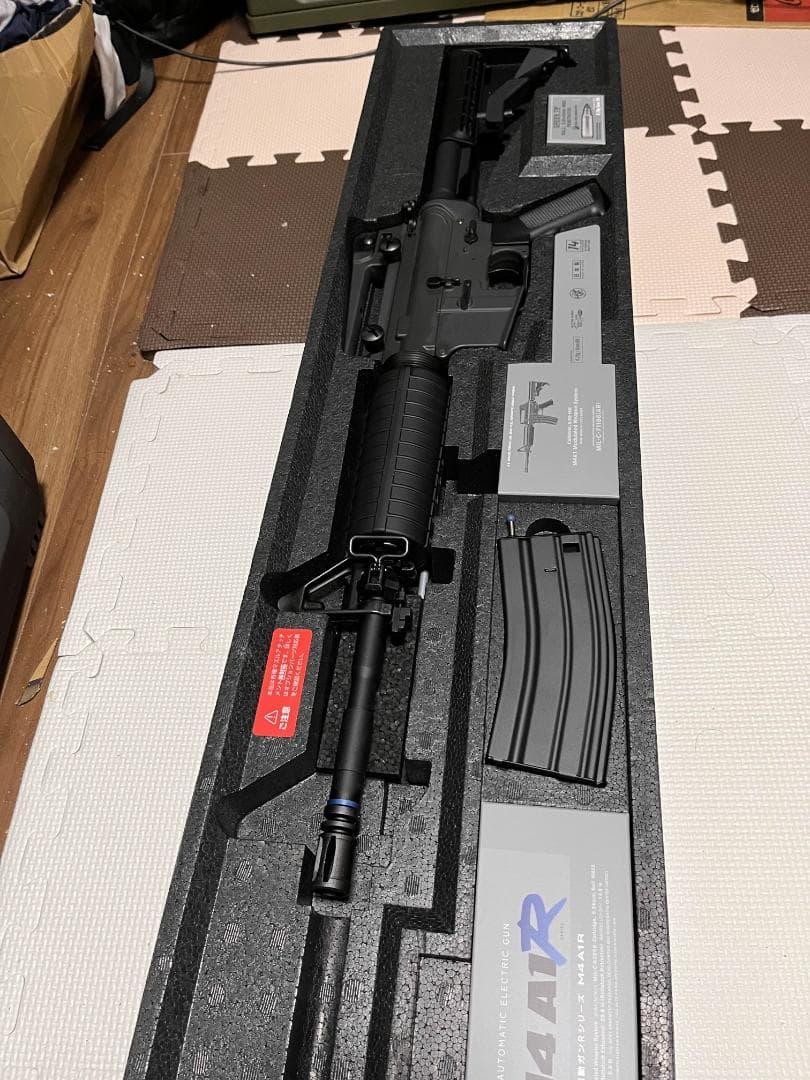 【超美品】東京マルイ M4A1 Rシリーズ【未使用】