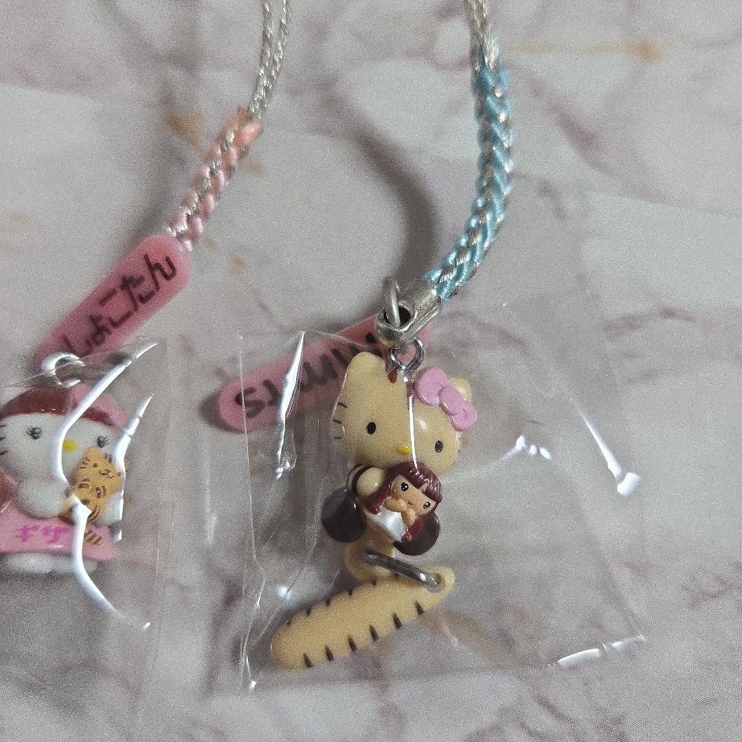 ハローキティ　しょこたん　中川翔子　 ストラップセット