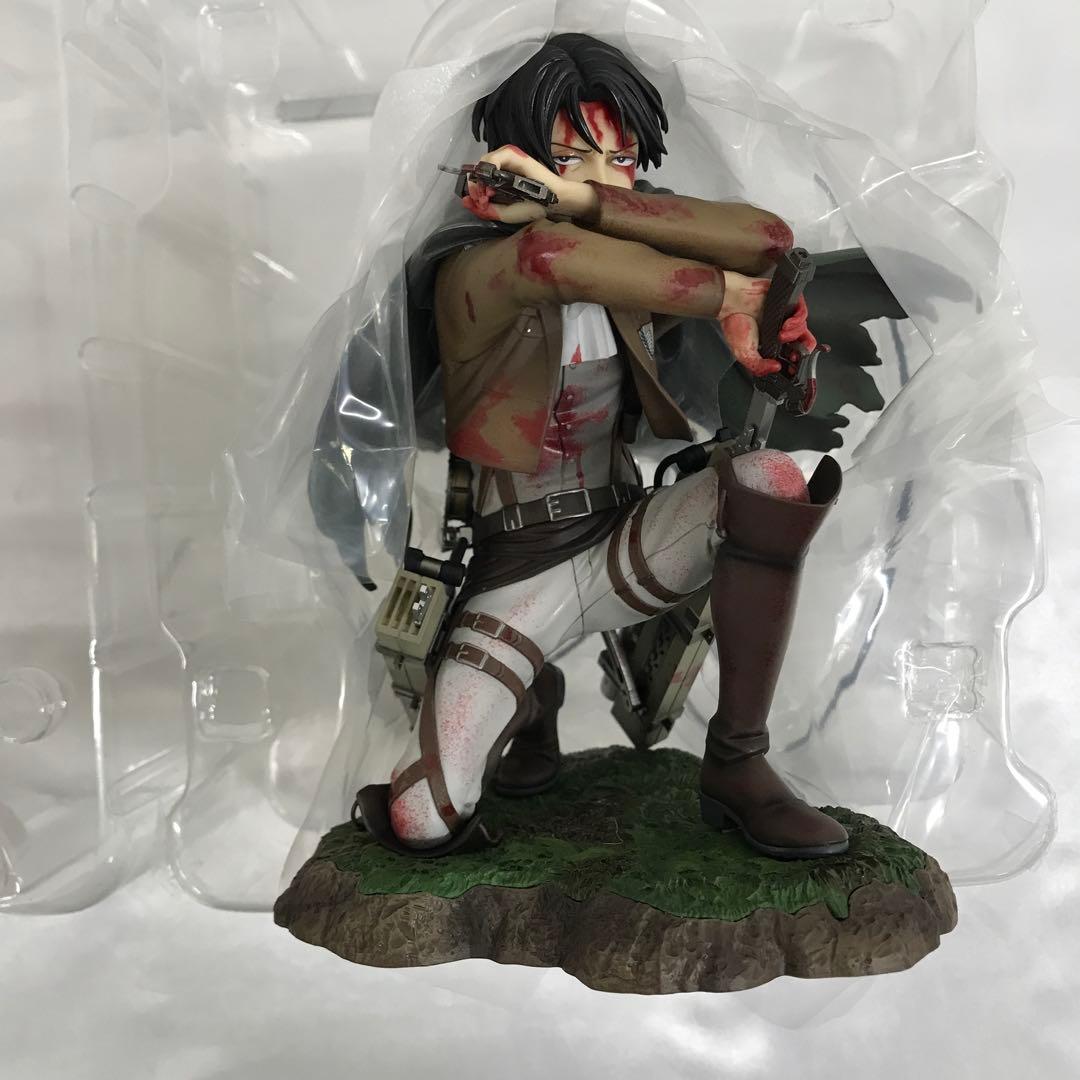 ARTFX J リヴァイ Fortitude ver. 「進撃の巨人」 1/7