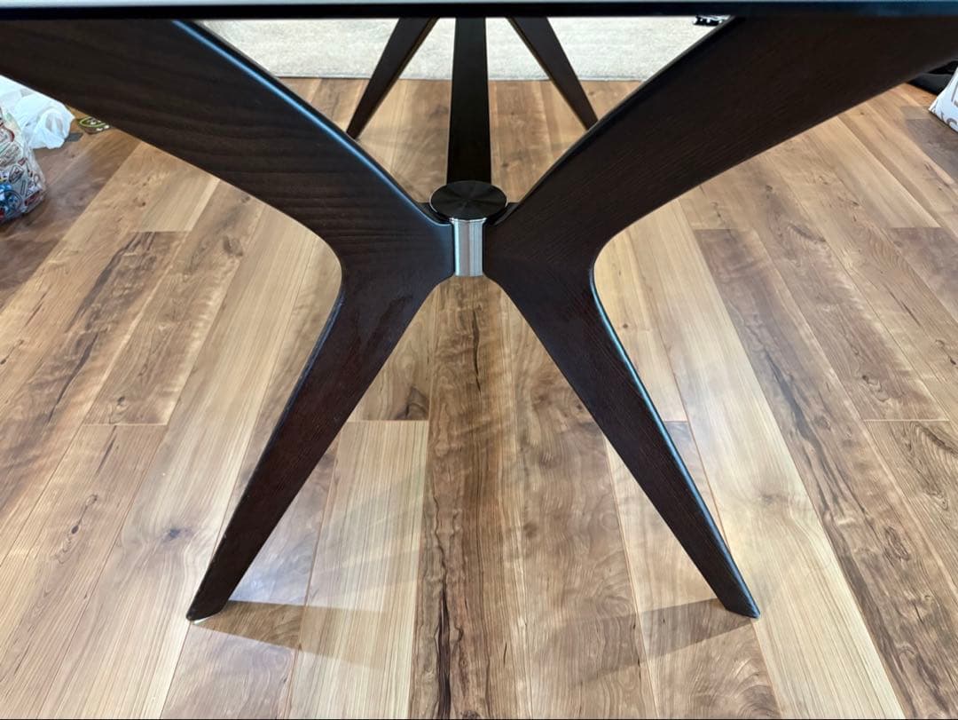 カリガリス　Calligaris ダイニングテーブル