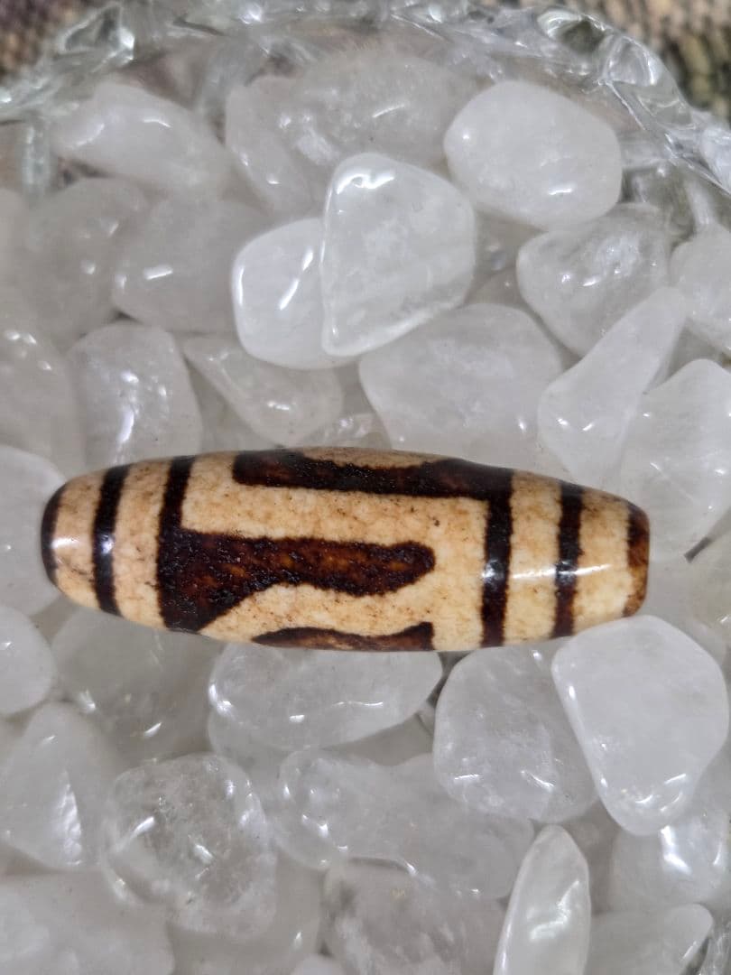 872　天珠　上肯　山景一眼天珠　dzibeads！