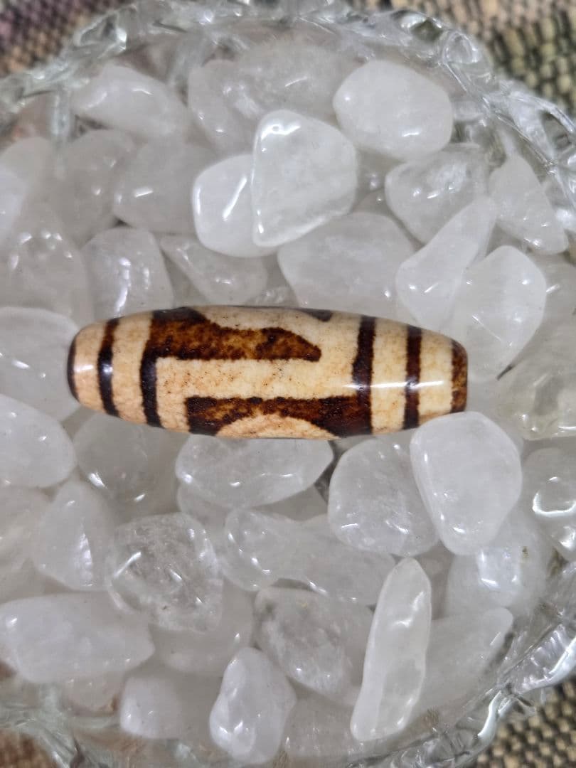 872　天珠　上肯　山景一眼天珠　dzibeads！