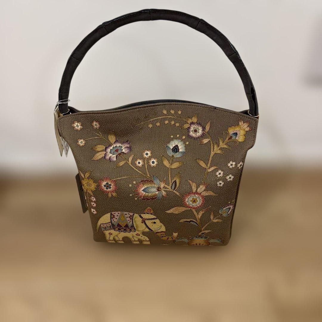 OKAJIMA 動物刺繍トートバッグ 中型