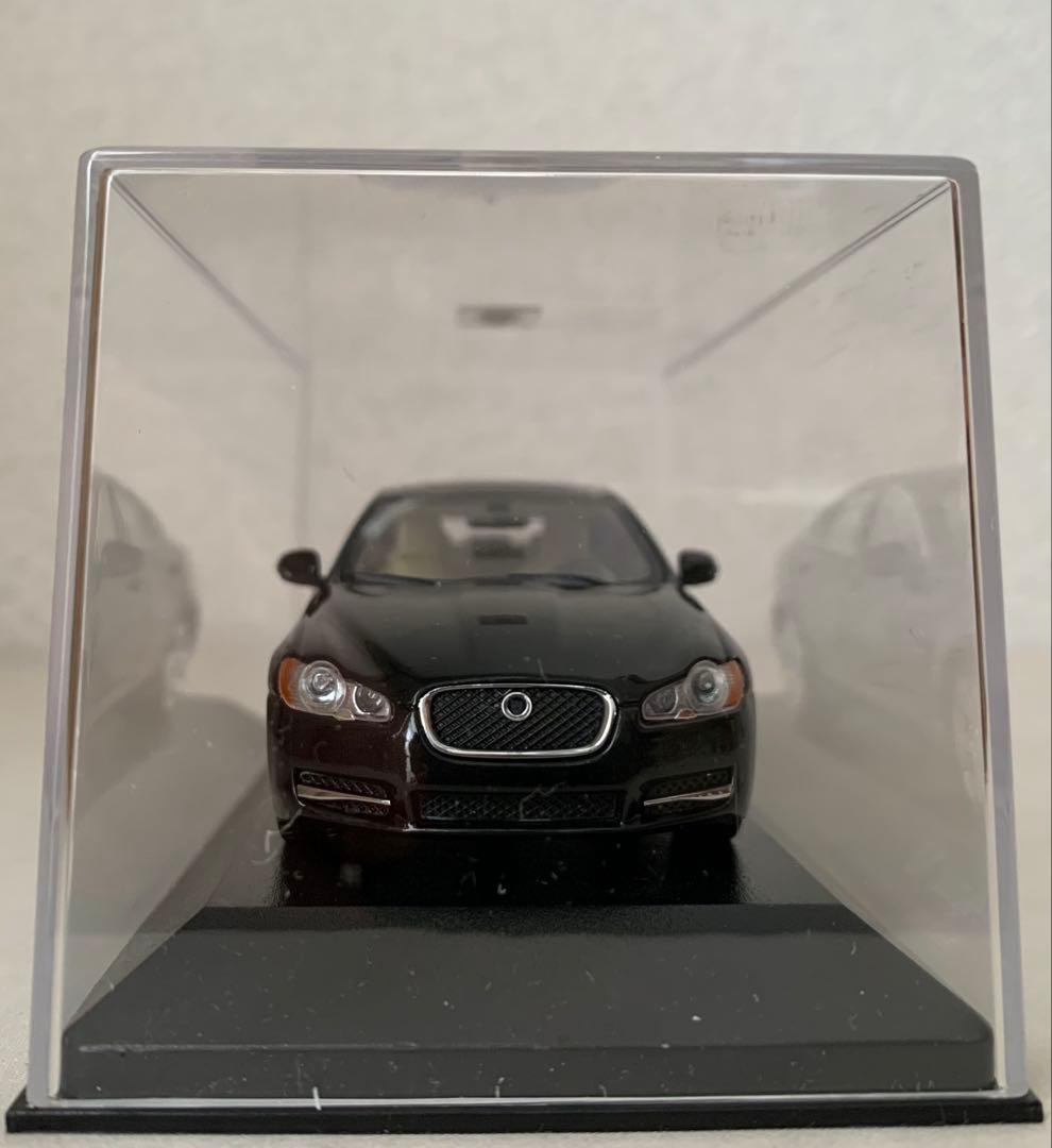 1/43 Jaguar / ジャガー XF ブラックメタリック