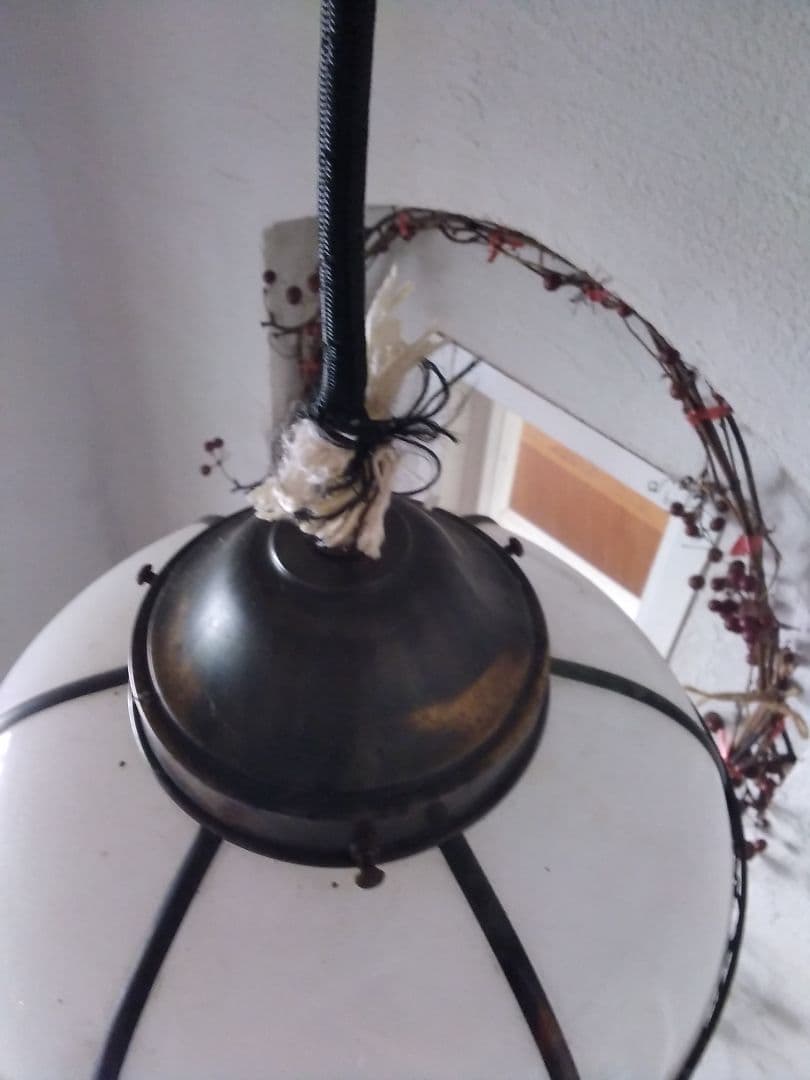 古い照明　電笠　ランプシェード　乳白色　アンティーク　昭和レトロ　大正ロマン