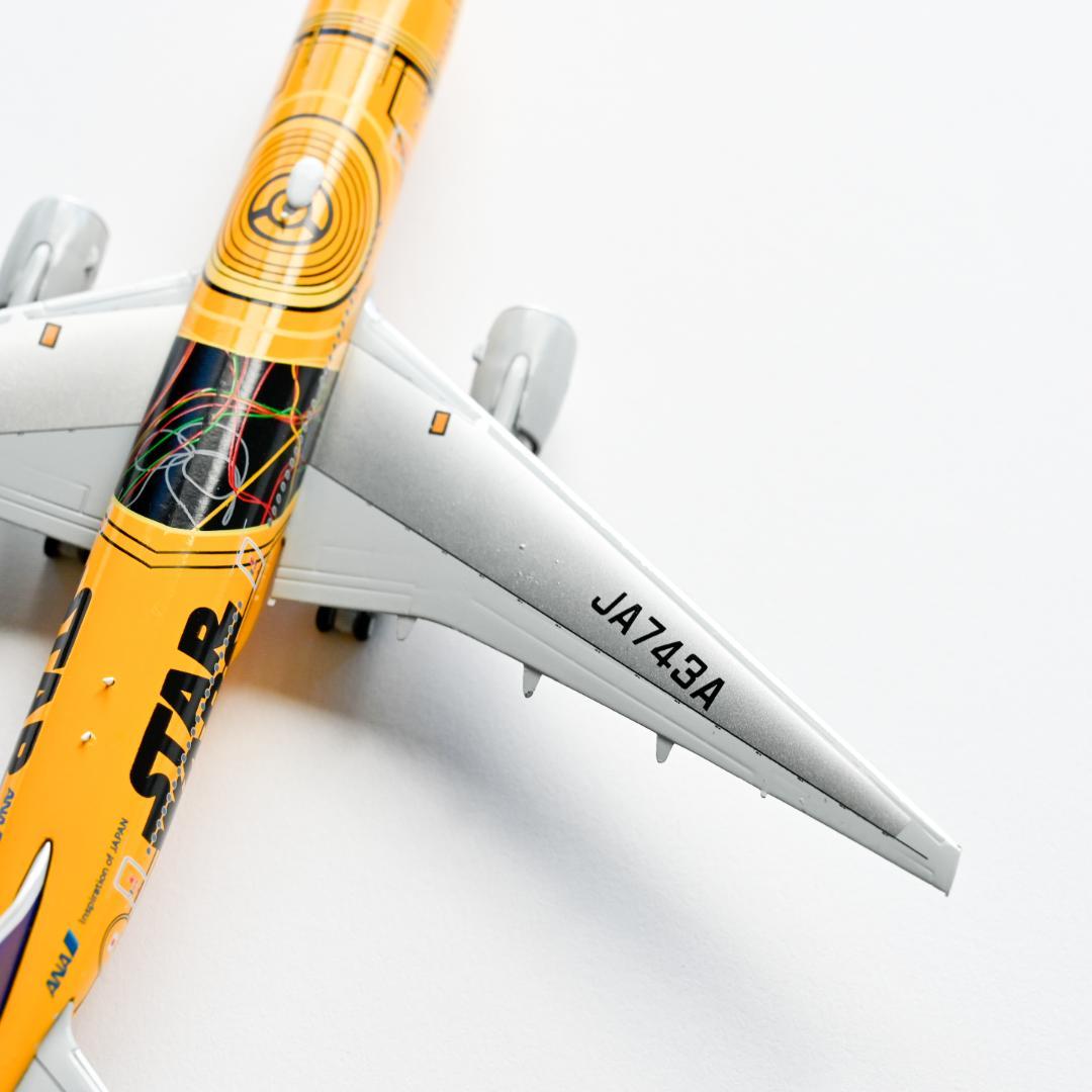 ANA B777-200ER C-3PO 特別塗装 1/400