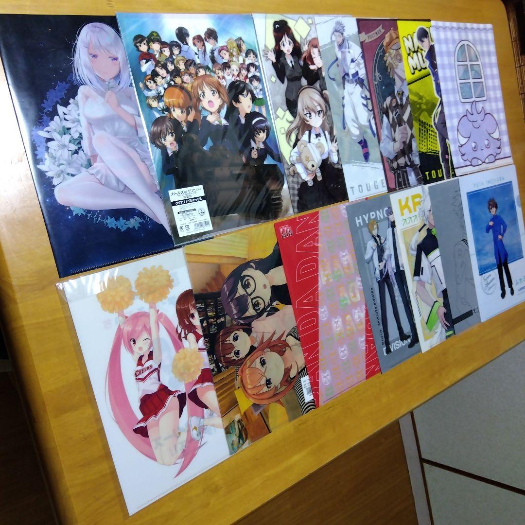 アニメ ノンジャンル 美少女系など　Ａ−４クリアファイル まとめ売り大量２５０枚