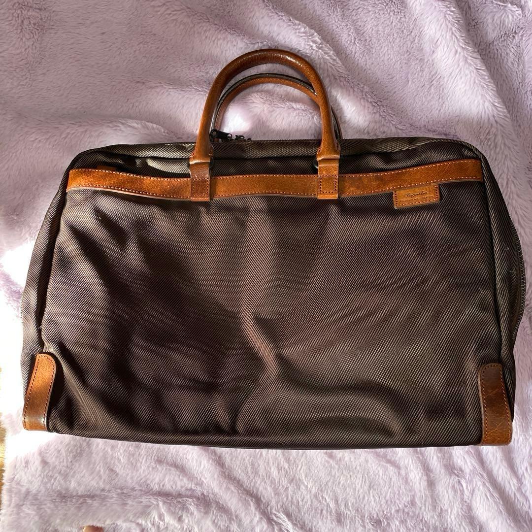 大型バッグ、旅行、Lagasha 、4室 ペン入れ等仕切り多数、肩掛けベルト付き