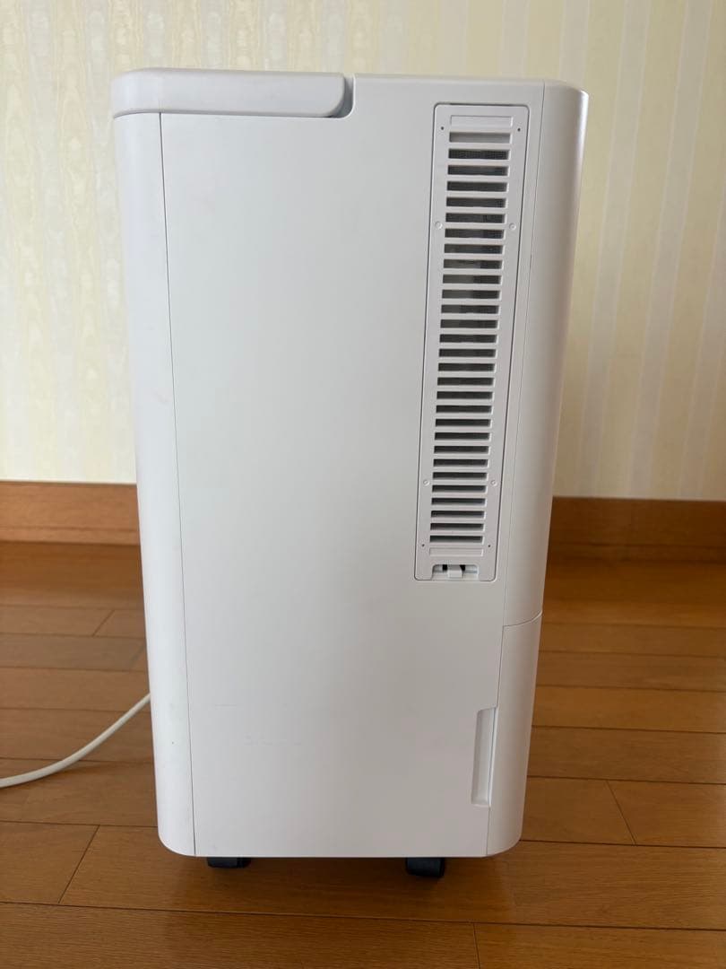 コンパクトクーラー　アイリスオオヤマ　ホワイト