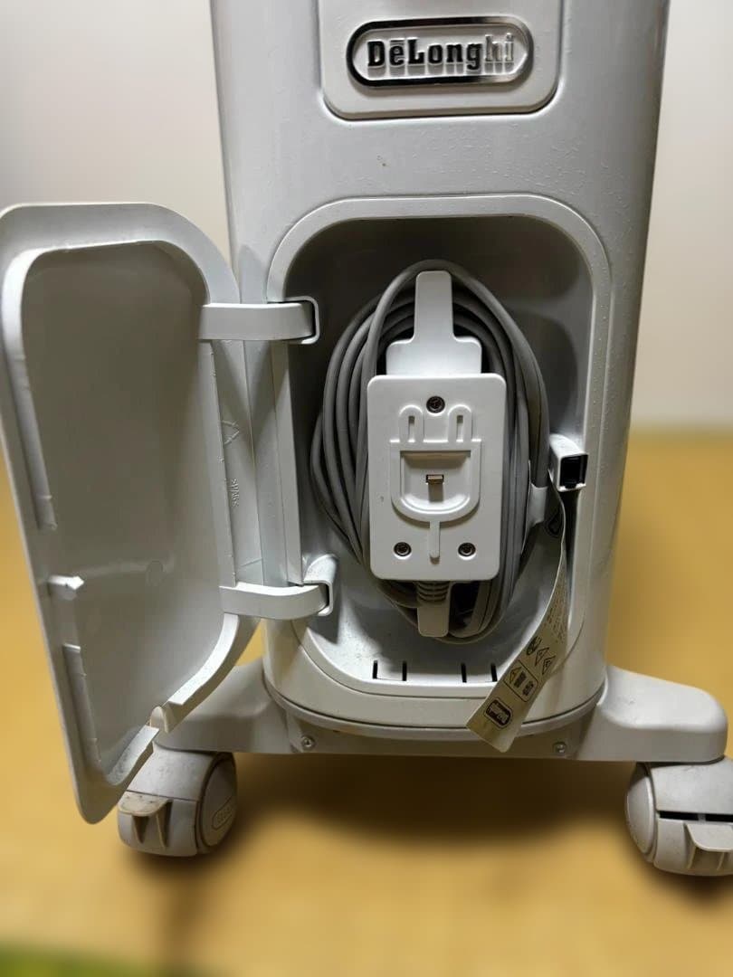 【実川ねこ】デロンギ オイルヒーター RHJ75V0915-GY完全動作品