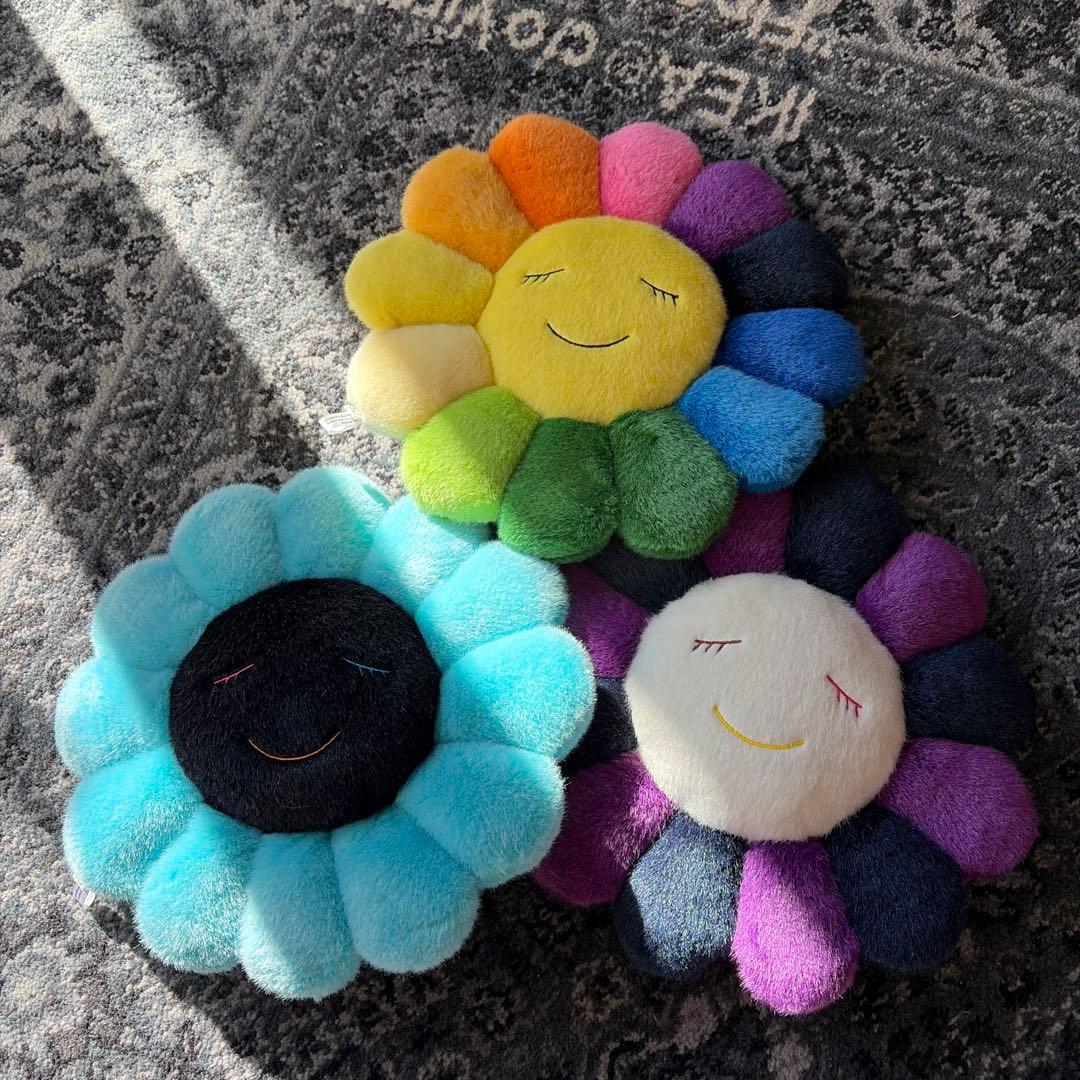 村上隆 フラワークッション お花 30cm レインボーカイカイキキ正規品3点