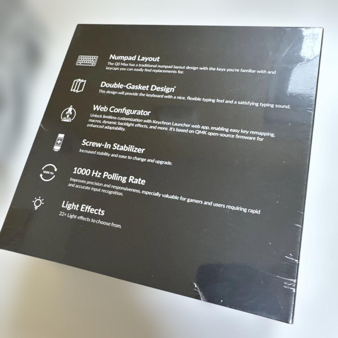 Keychron QQ Max ワイヤレスメカニカルテンキー 黒 バナナ軸