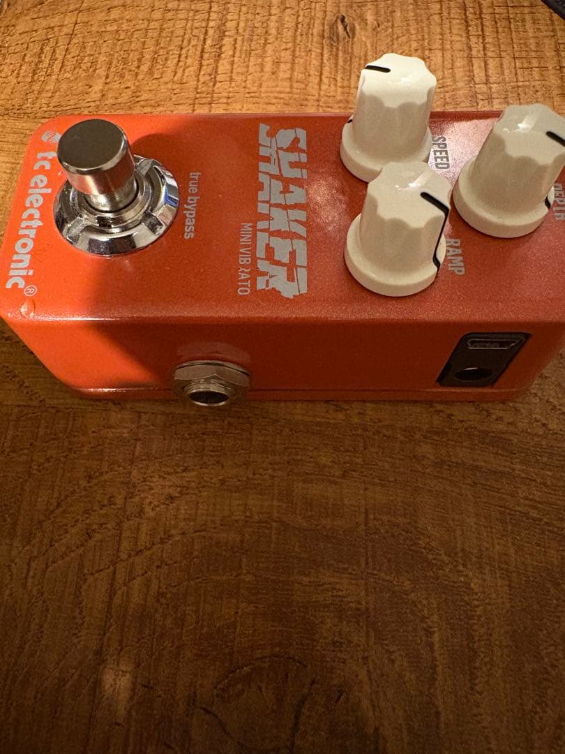 ギター tc electronic SHAKER MINI VIBRATO