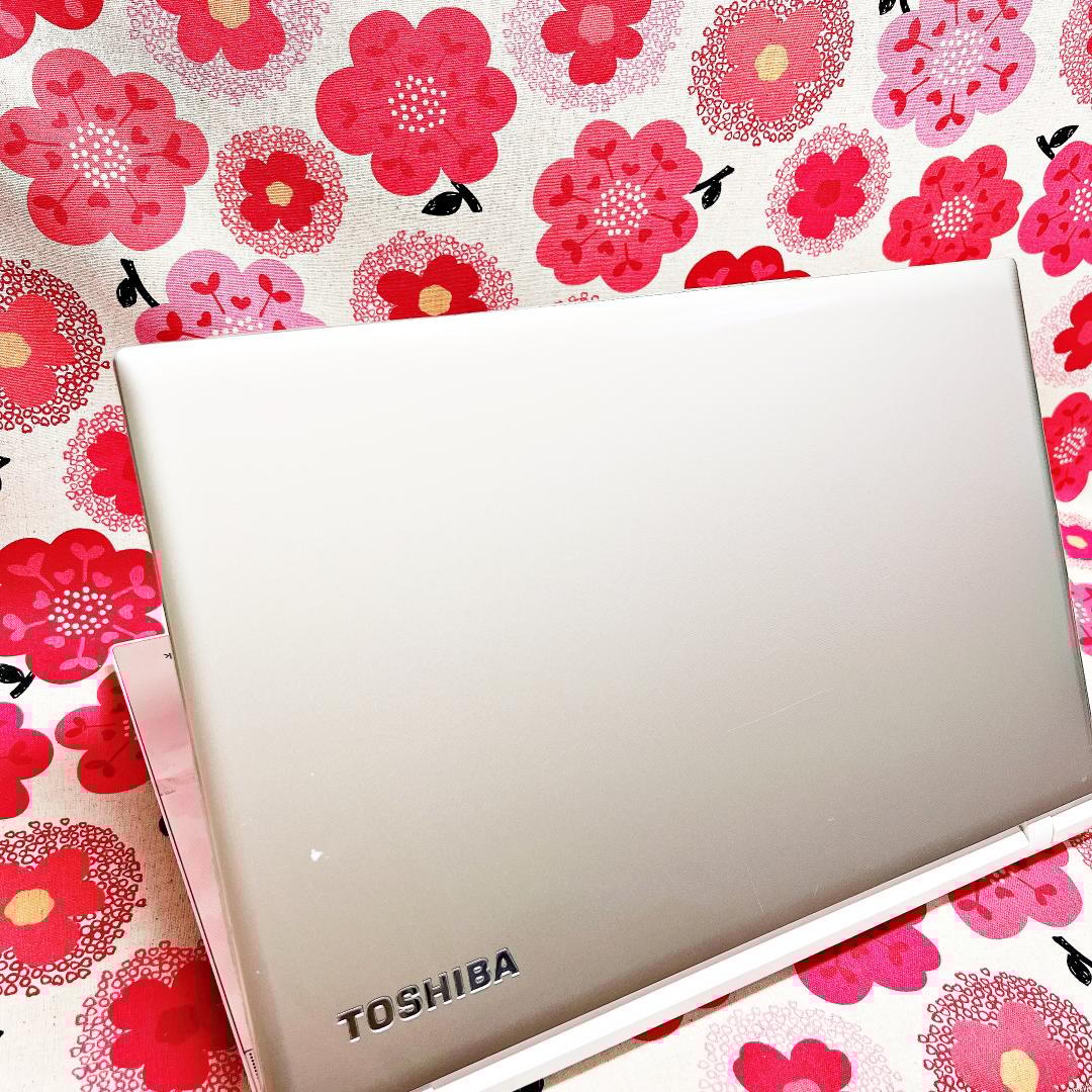 121【高性能❣️美品】メモリ16GB✨爆速SSD✨バッテリー可✨ノートパソコン