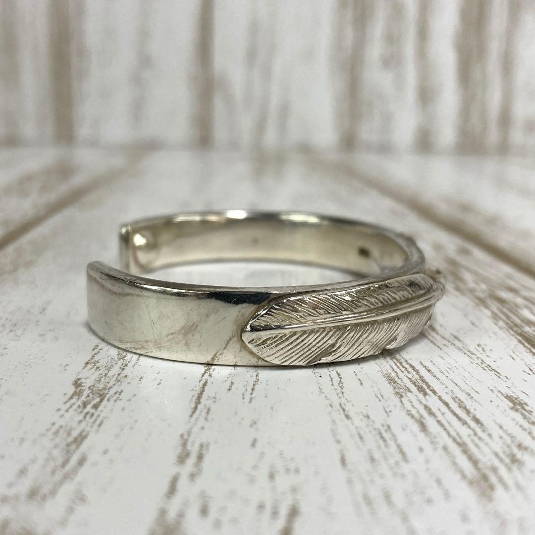 ra-2154) RED MAN レッドマン シンボルフェザーバングル シルバー