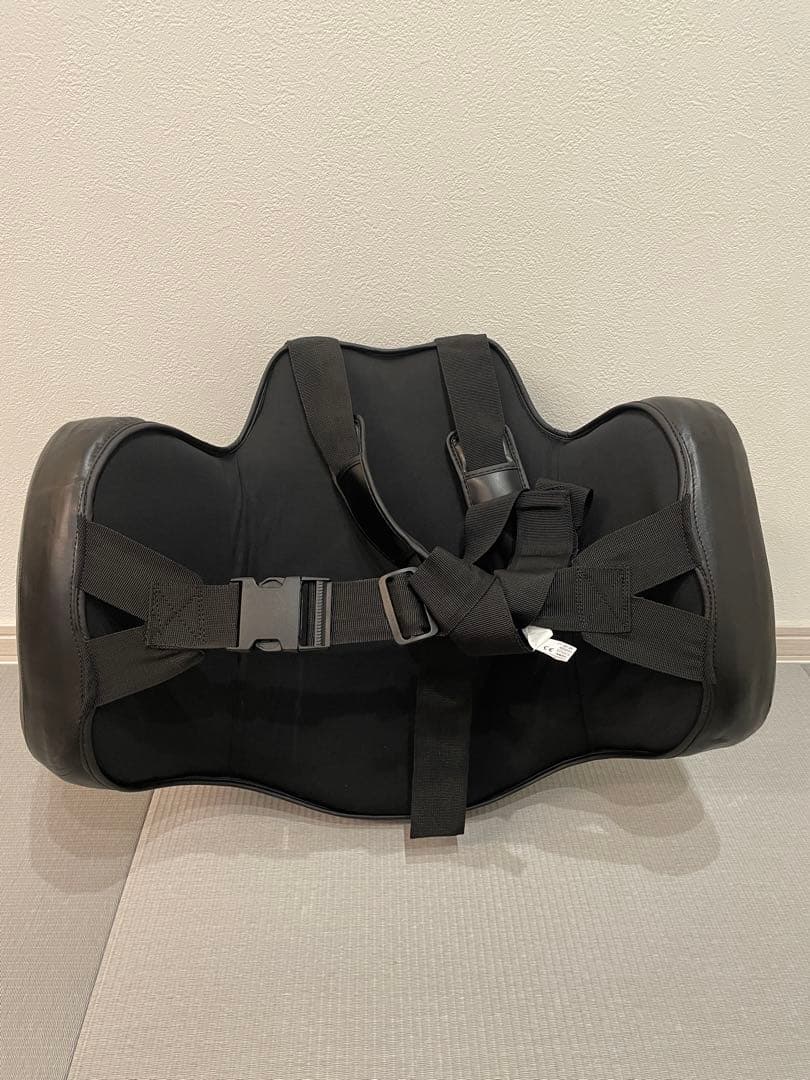 adidas GEL ボディプロテクター 黒金