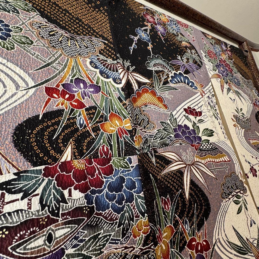 超美品　袷　広襟　振袖　現代　振袖　成人式　着物　166　現代　ふくれ織　黒　白