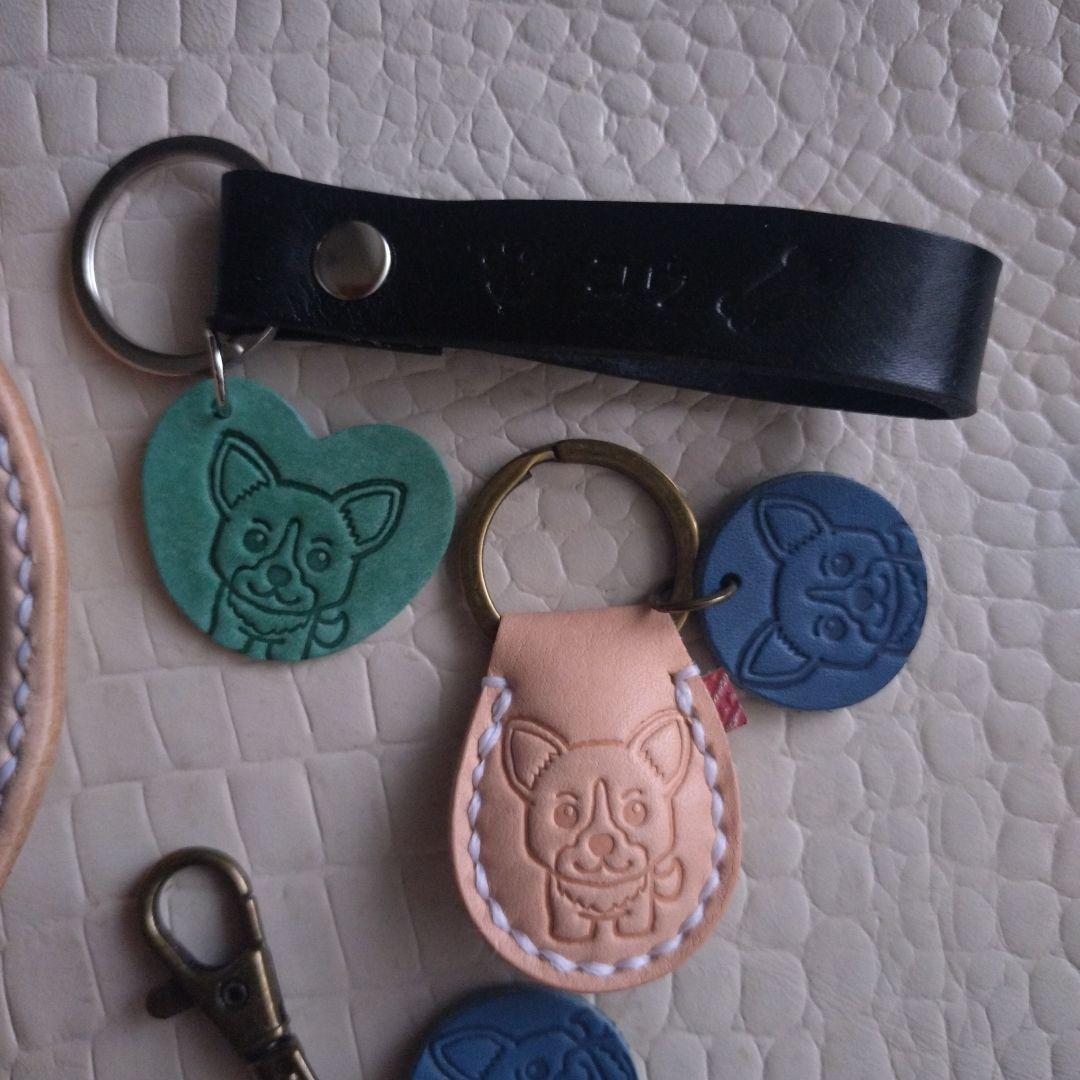 専用　骨ぷっくりキーホルダー　シュナウザー
