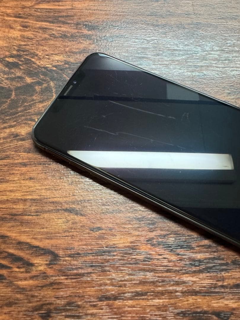 iPhone ブラック 本体　iPhone Xs max 512GB