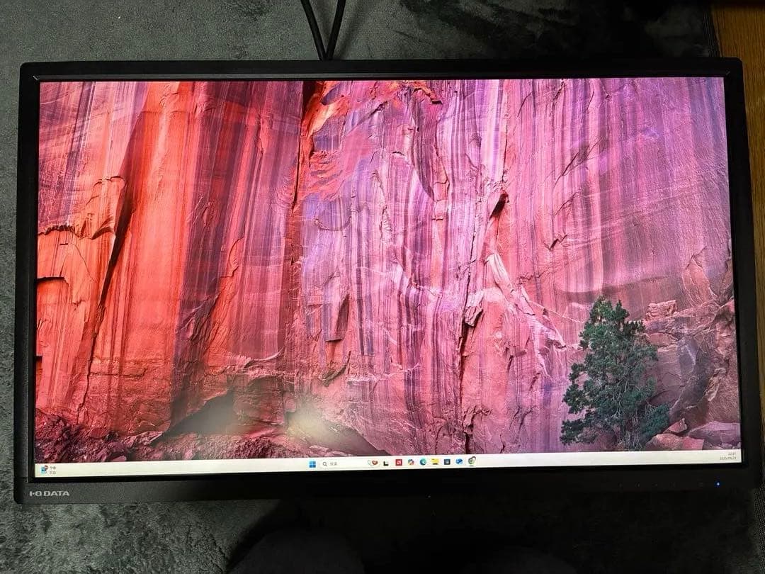 IODATA EX-LD4K271DB 4Kモニター