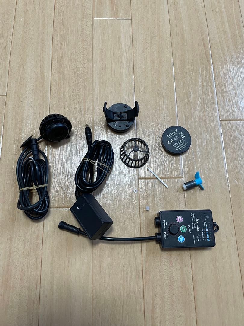 水中ポンプ、水流ポンプ、LEDライト、プロテインスキマー