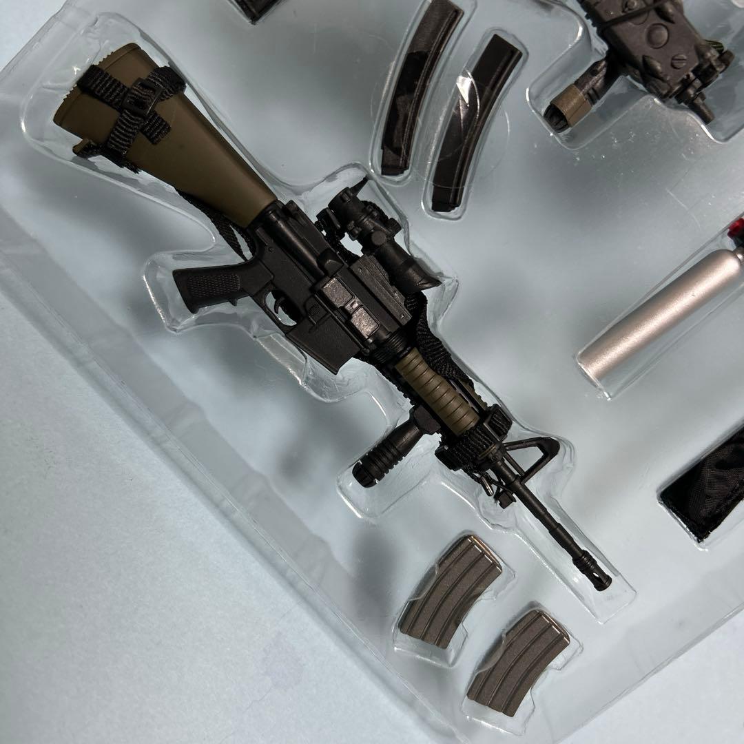 Hot Toys•SOARナイトストーカーズ•デザートバージョン