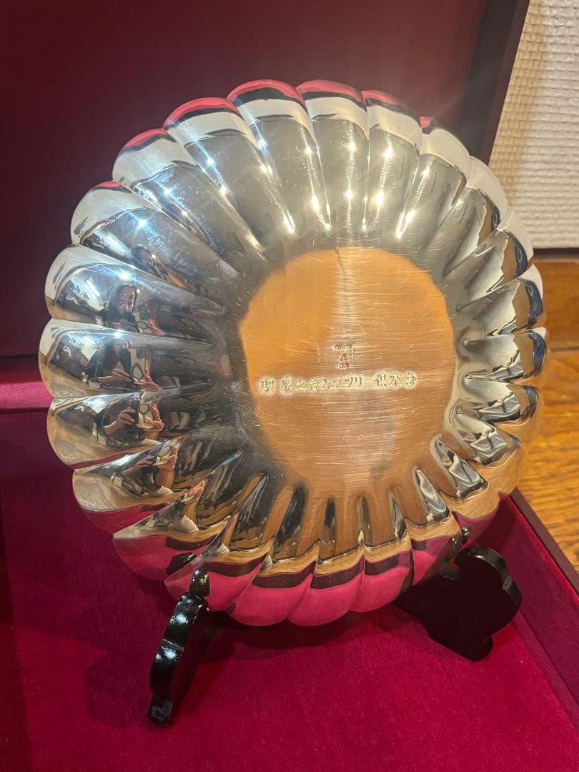 銀製皿 直径約27cm 専用ケース付き