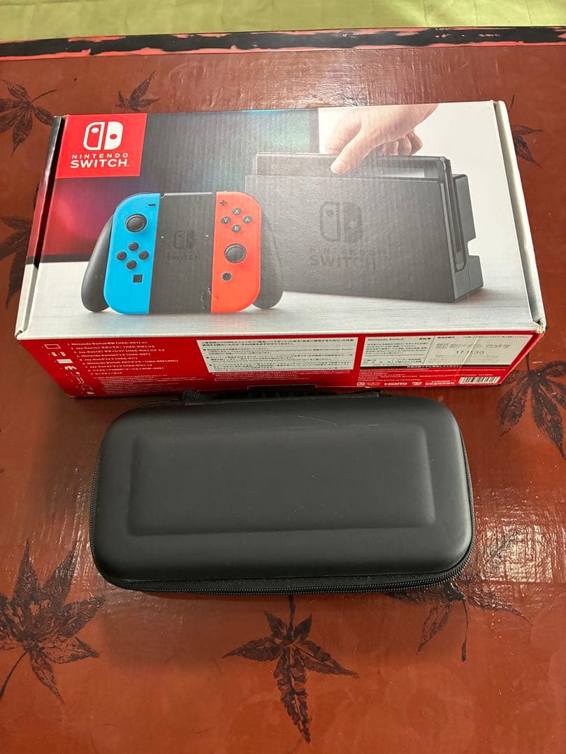 Nintendo Switch 本体 ピンク/イエロー