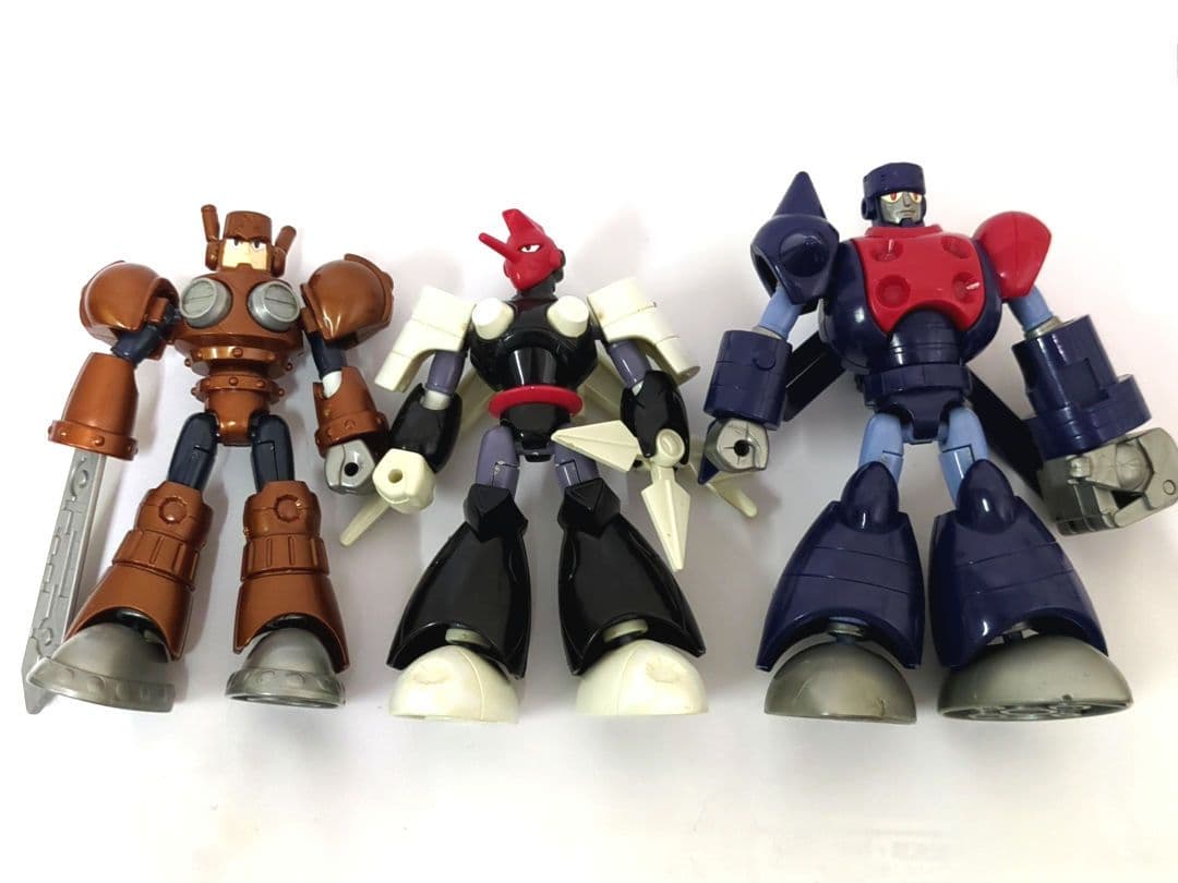 バンダイ　メガアーマー　ロックマンシリーズ　3体セット