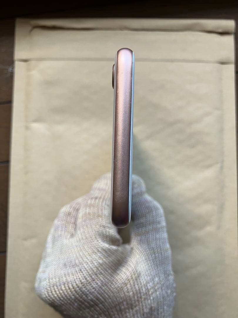 iPhone8 64GB simフリー ゴールド