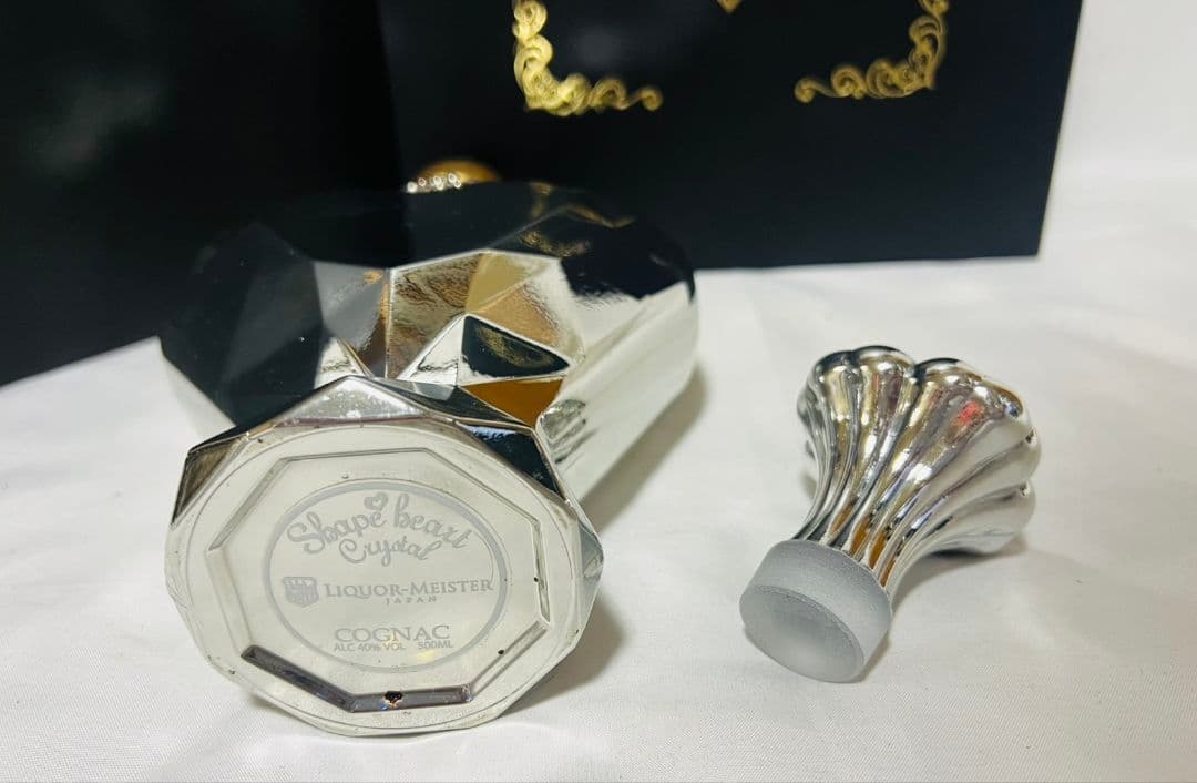 シェイプハート プラチナム　シルバーボトル　替栓・箱・外カバー付　未開封　国産品