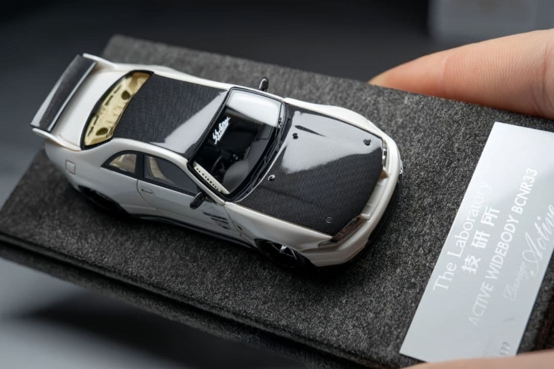 1/64 The Laboratory 技研所 日産 GTR R33