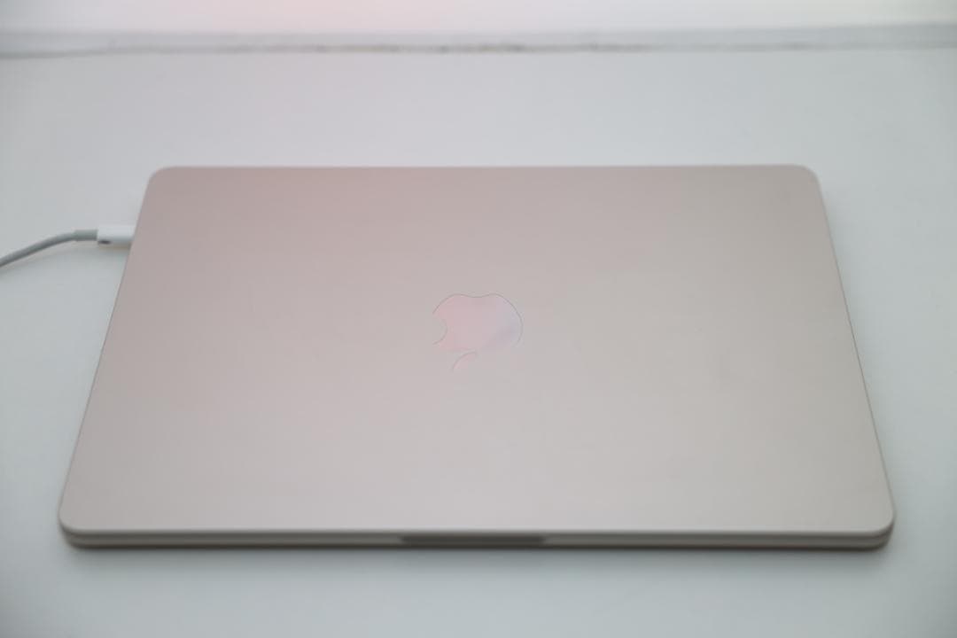 バッテリー100% MacBook Air M2 2022 8/256GB
