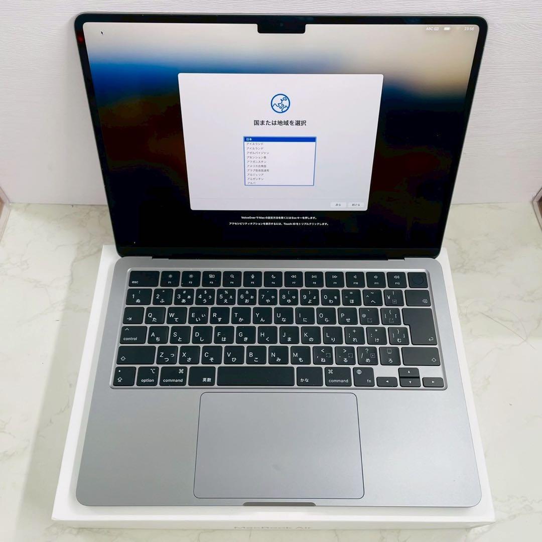 MacBookAir 13インチ 2022 M2 16GB 256GB