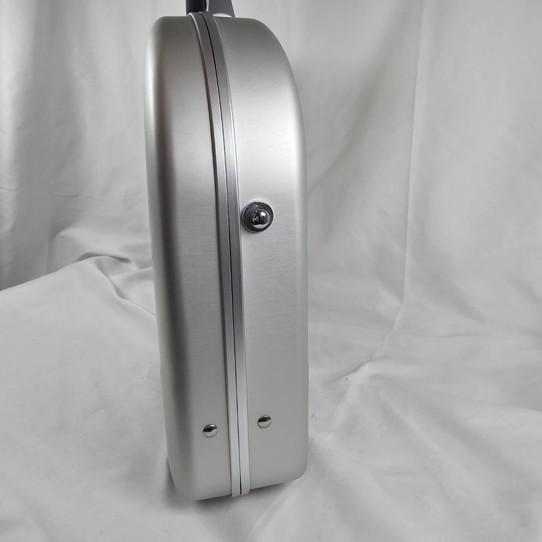 希少 フィリップモリス アルミケース 2WAY 鍵付