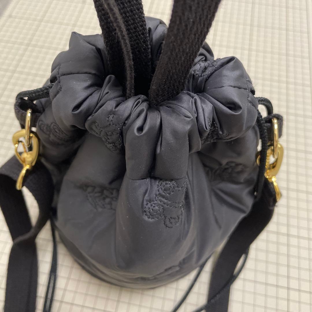 美品 フェイラー 巾着ショルダーバッグ ハイジ 黒ブラック