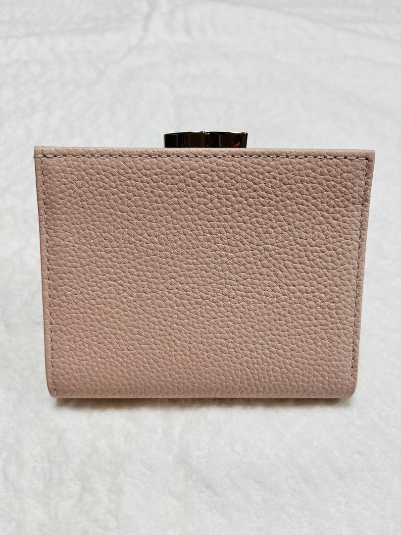新品未使用　皇居限定　がま口財布　二つ折り財布　ピンクベージュ レザー