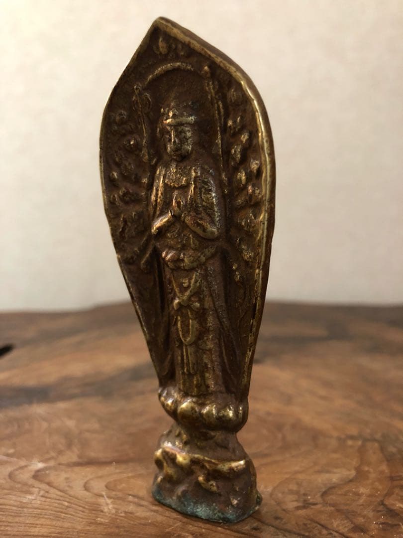 中国仏教美術 チベット 古鍍金銅製 ミニ 千手観世音菩薩像