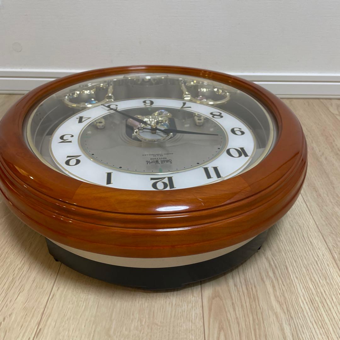 RHYTHMのスモールワールドからくり時計