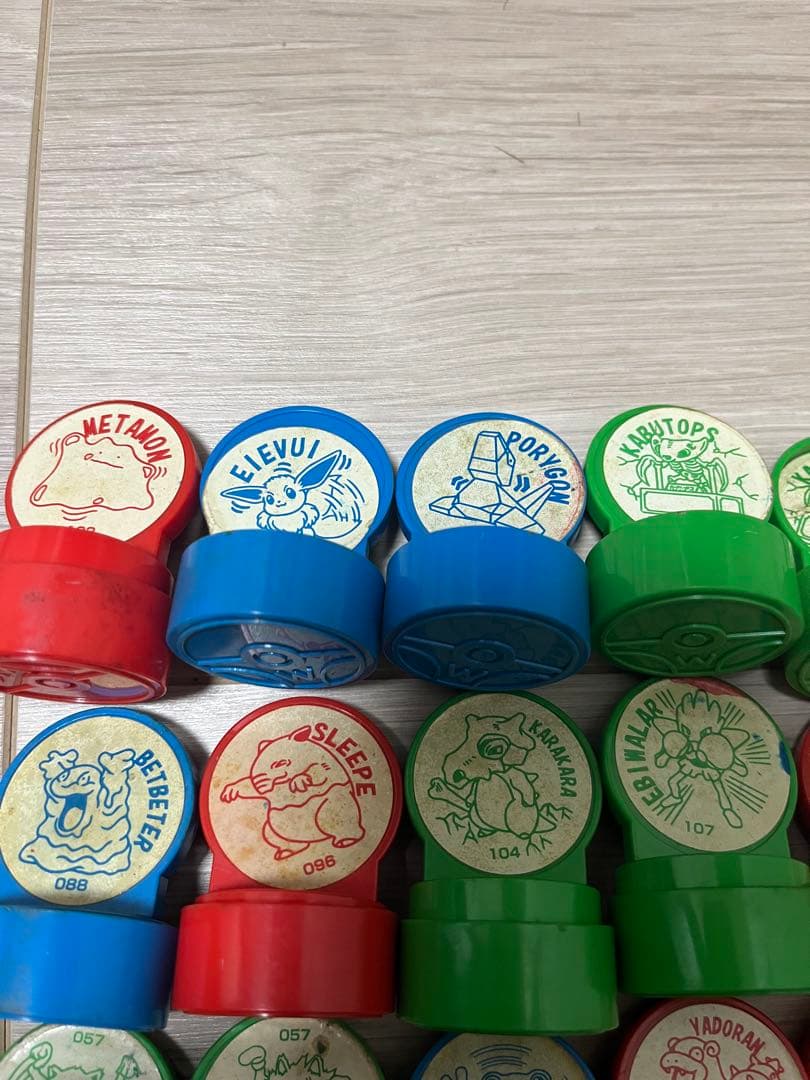 ポケモンフィギュア　ポケモンスタンプ　64個　まとめ売り