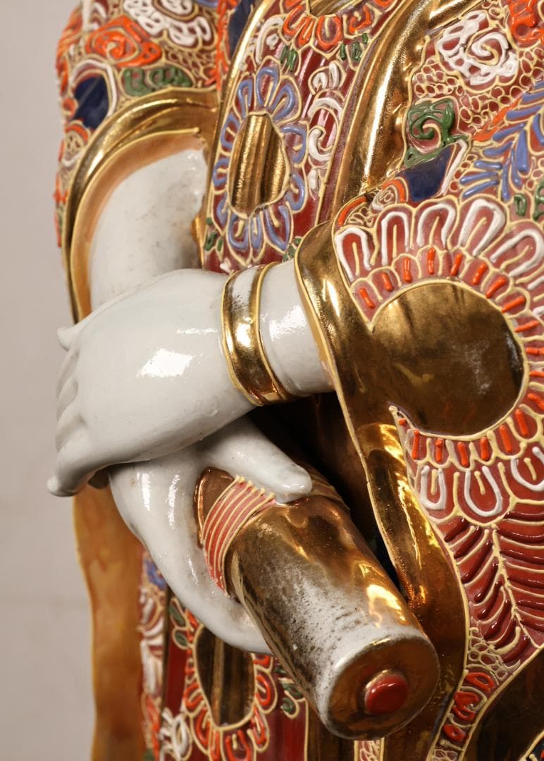 R　九谷焼　八幡窯　特大　色絵金彩観音菩薩像　置物　高90㎝　重さ15㎏