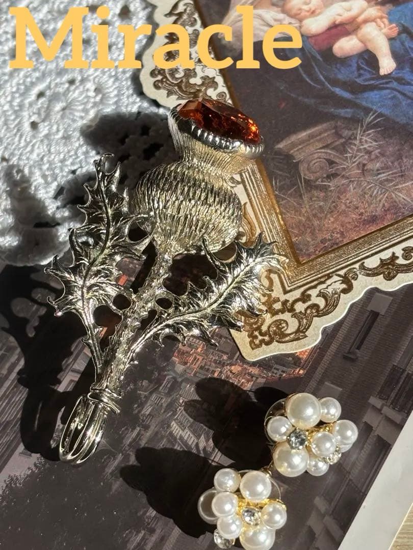 Miracle つめ草植物モチーフブローチ大きめ9.5センチ