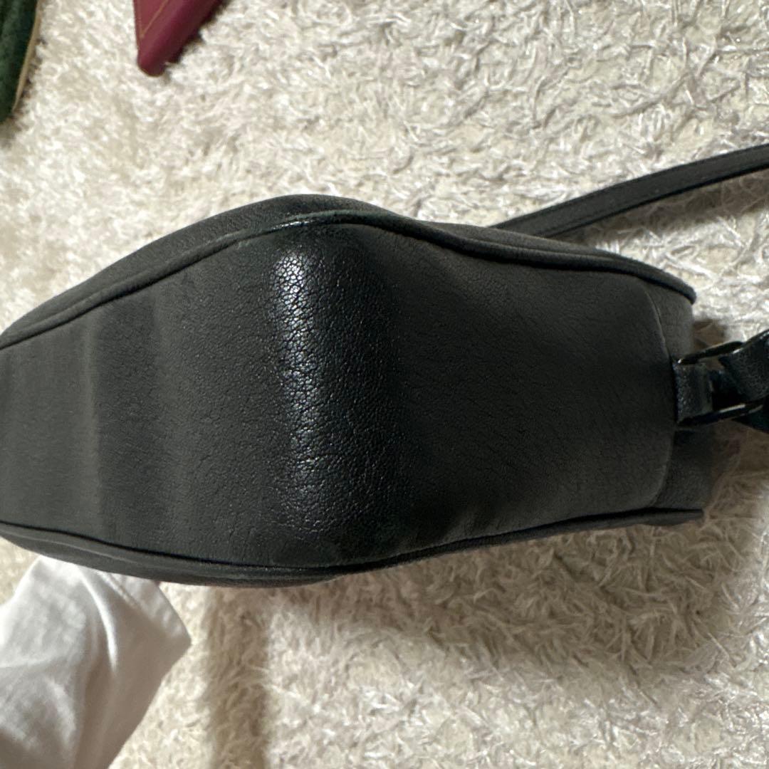 YSL ルーカメラバッグ