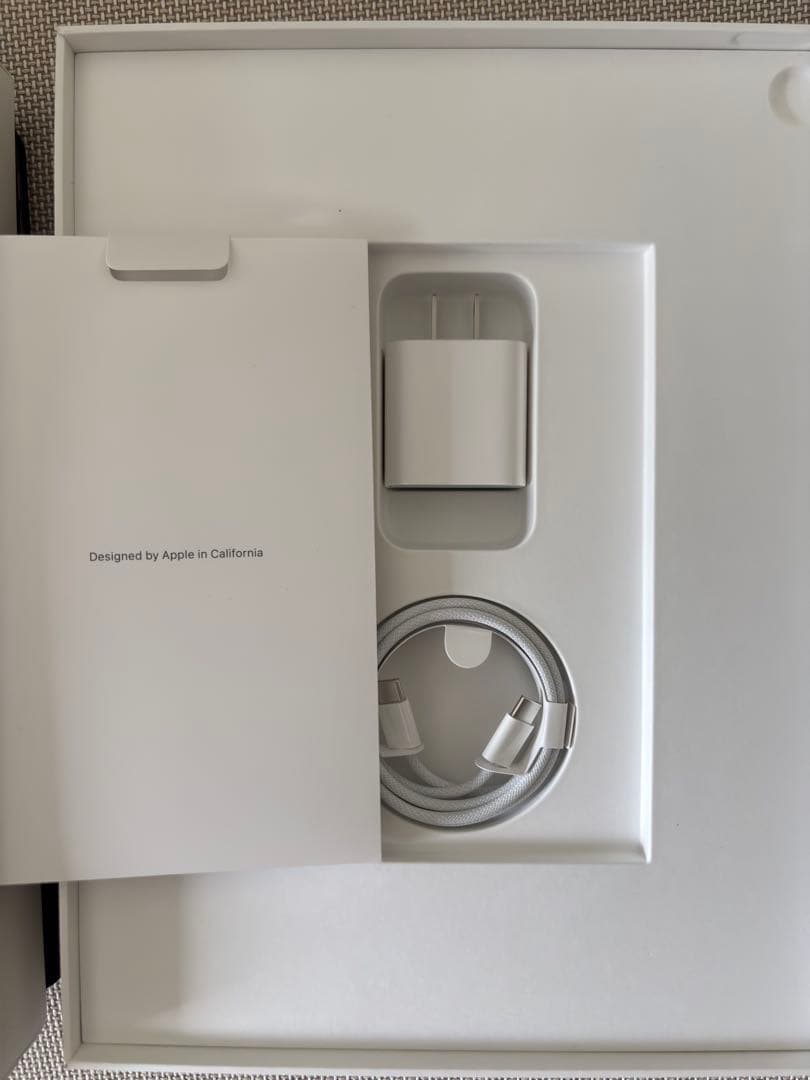 ipad Air 13インチ (M3) 128GB 値段交渉可能です。